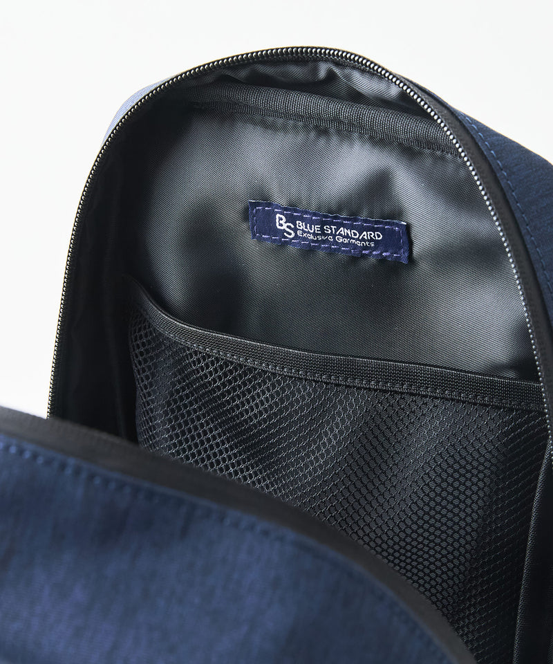 【BLUE STANDARD/ブルースタンダード】切り替え フェイクレザー ボディーバッグ