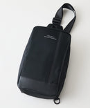 【BLUE STANDARD/ブルースタンダード】切り替え フェイクレザー ボディーバッグ