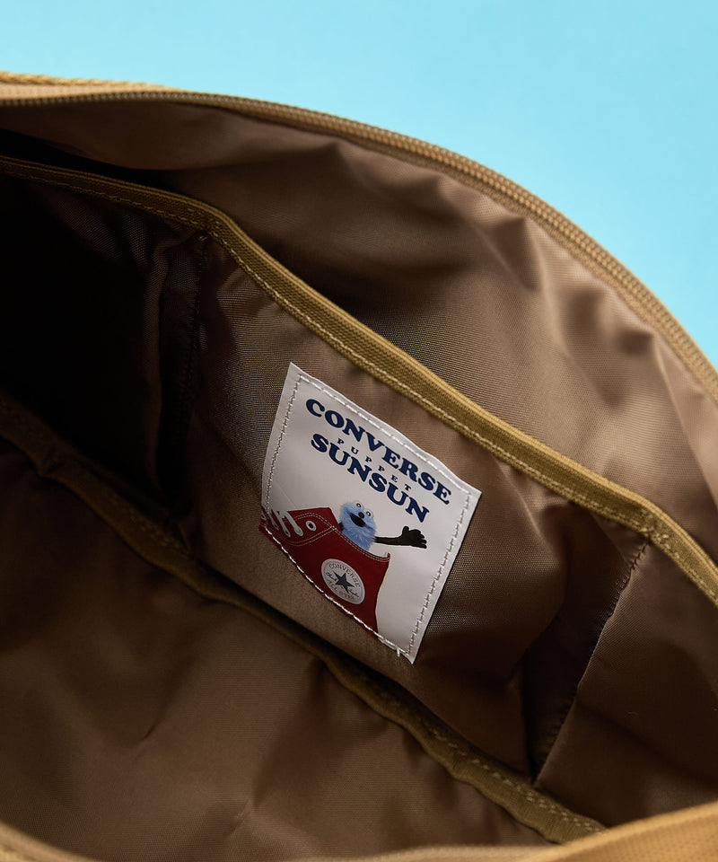 PUPPET SUNSUN×CONVERS SUNSUN CRESCENT SLING BAG/パペットスンスン コラボ/スリングバッグ【CONVERSE/コンバース】