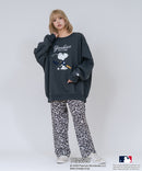 【PEANUTS/ピーナッツ】【ユニセックスデザインでリンクコーデにも◎】MLB×PEANUTS 裏起毛トレーナー 保温 キャラクター ドジャース ヤンキース パイレーツ ❘ジーンズメイト公式オンラインショップ