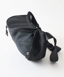 ボディバッグ【NEVEREND/ネバーエンド】