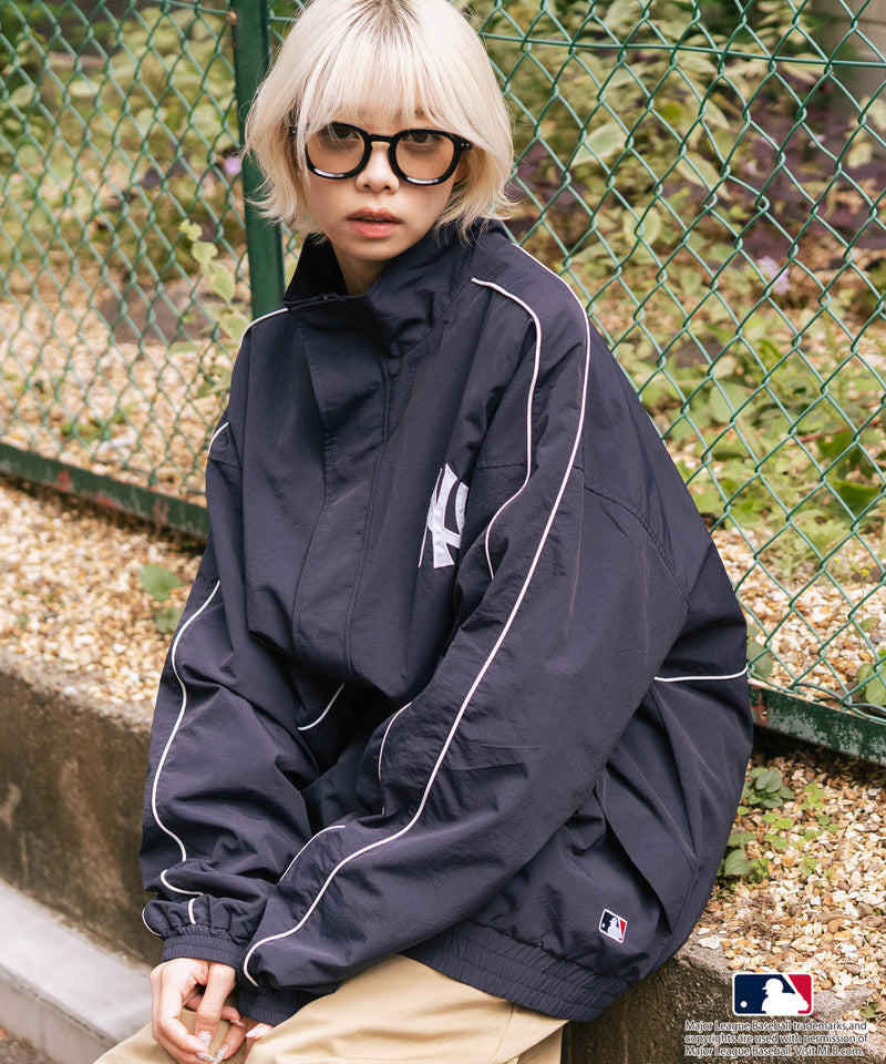 【MLB/メジャーリーグベースボール】パイピングナイロンジャケット