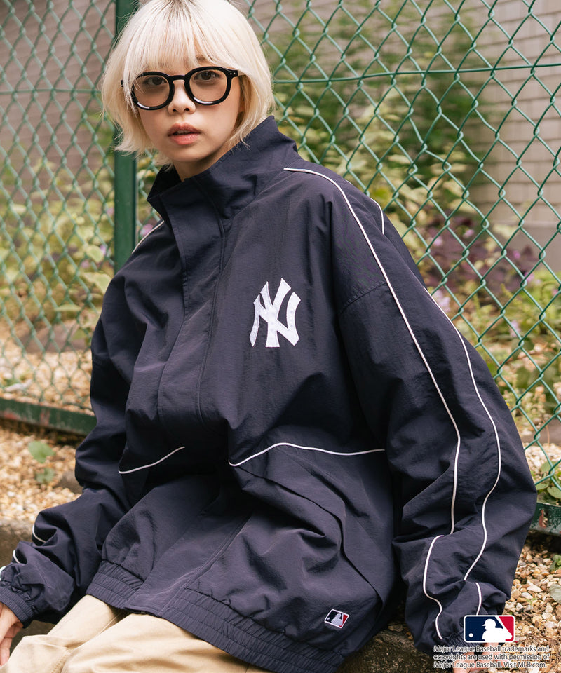【MLB/メジャーリーグベースボール】パイピングナイロンジャケット