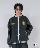 【PEANUTS/ピーナッツ】【ユニセックスデザイン リンクコーデ・カップルコーデにも◎】MLB×PEANUTS スタジアムジャンパー スタジャン オーバーサイズ フェイクレザー ドジャース ヤンキース パドレス ❘ジーンズメイト公式オンラインショップ