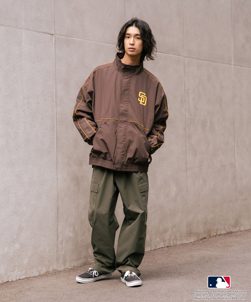 【MLB/メジャーリーグベースボール】パイピングナイロンジャケット