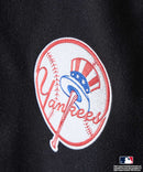 【PEANUTS/ピーナッツ】【ユニセックスデザイン リンクコーデ・カップルコーデにも◎】MLB×PEANUTS スタジアムジャンパー スタジャン オーバーサイズ フェイクレザー ドジャース ヤンキース パドレス ❘ジーンズメイト公式オンラインショップ