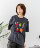 【はらぺこあおむし/The Very Hungry Caterpillar】【コットン100%のしっかりした生地 ドロップショルダー】オリジナルデザイン 刺繍Tシャツ エリック・カール 絵本 キャラクター グッズ ユニセックス