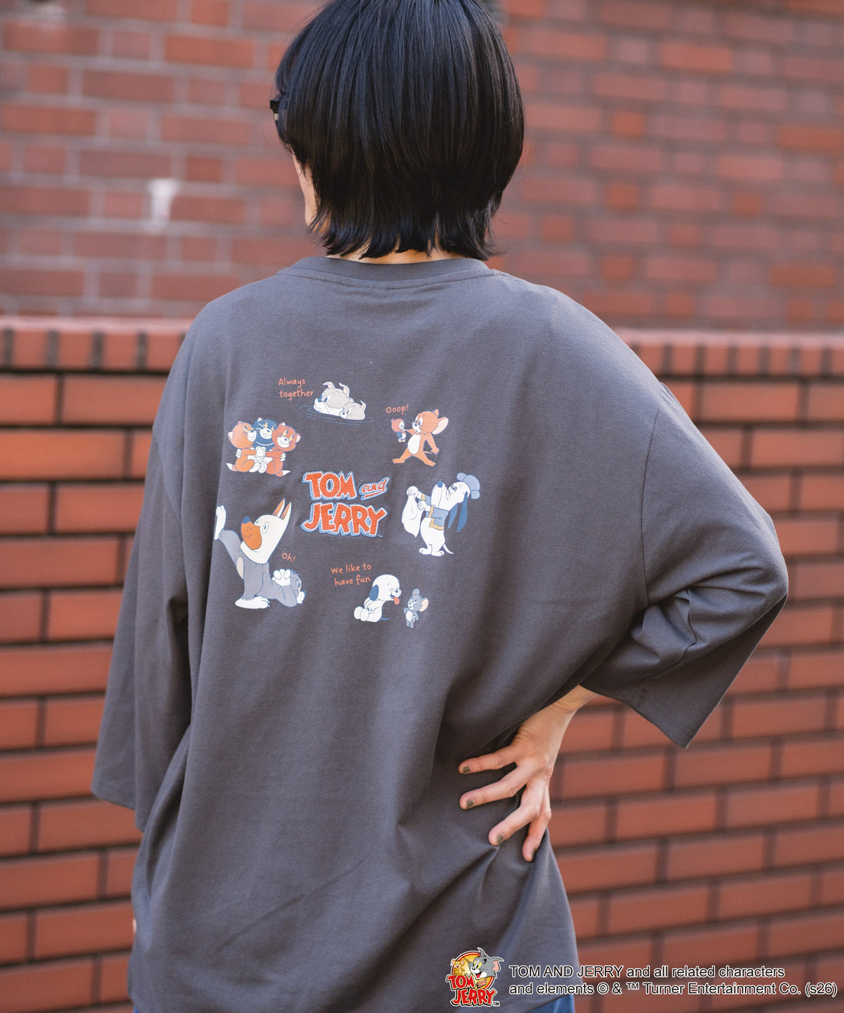 TOM&JERRY/トムとジェリー】バックプリント 9分袖 BIGシルエットTシャツ