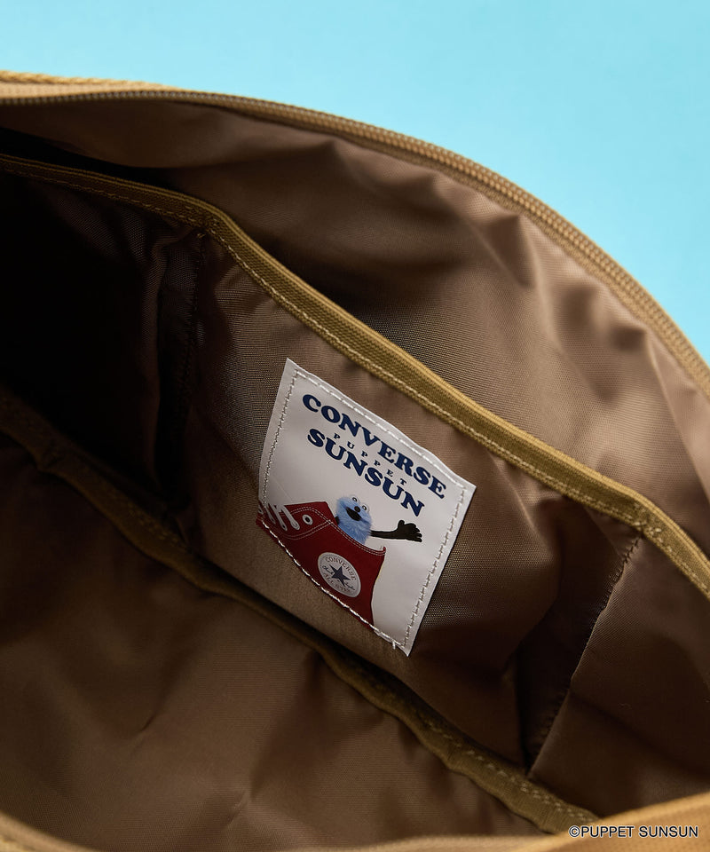PUPPET SUNSUN×CONVERS SUNSUN CRESCENT SLING BAG/パペットスンスン コラボ/スリングバッグ【CONVERSE/コンバース】