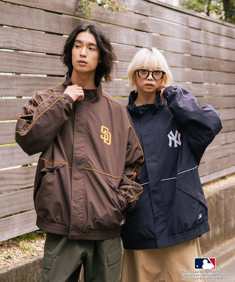 【MLB/メジャーリーグベースボール】パイピングナイロンジャケット