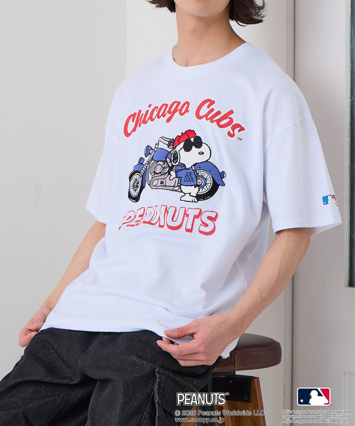 PEANUTS×MLB】オリジナルデザインTシャツ 刺繍 ドロップショルダー