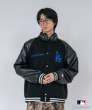 【PEANUTS/ピーナッツ】【ユニセックスデザイン リンクコーデ・カップルコーデにも◎】MLB×PEANUTS スタジアムジャンパー スタジャン オーバーサイズ フェイクレザー ドジャース ヤンキース パドレス ❘ジーンズメイト公式オンラインショップ
