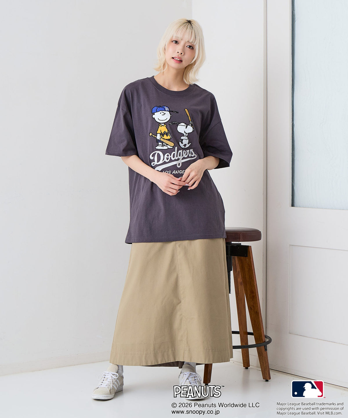 PEANUTS×MLB】オリジナルデザインTシャツ 刺繍 ドロップショルダー