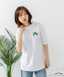 【はらぺこあおむし/The Very Hungry Caterpillar】【コットン100%のしっかりした生地 ドロップショルダー】オリジナルデザイン 刺繍Tシャツ エリック・カール 絵本 キャラクター グッズ ユニセックス
