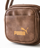 【PUMA/プーマ】【ミニマルなお出掛けに最適な容量2L 高見えPUレザー】ビンテージPUスクエアミニショルダー 前面ポケット付き レトロ ストリート y2k スポーツミックス 古着風 おしゃれ ユニセックス