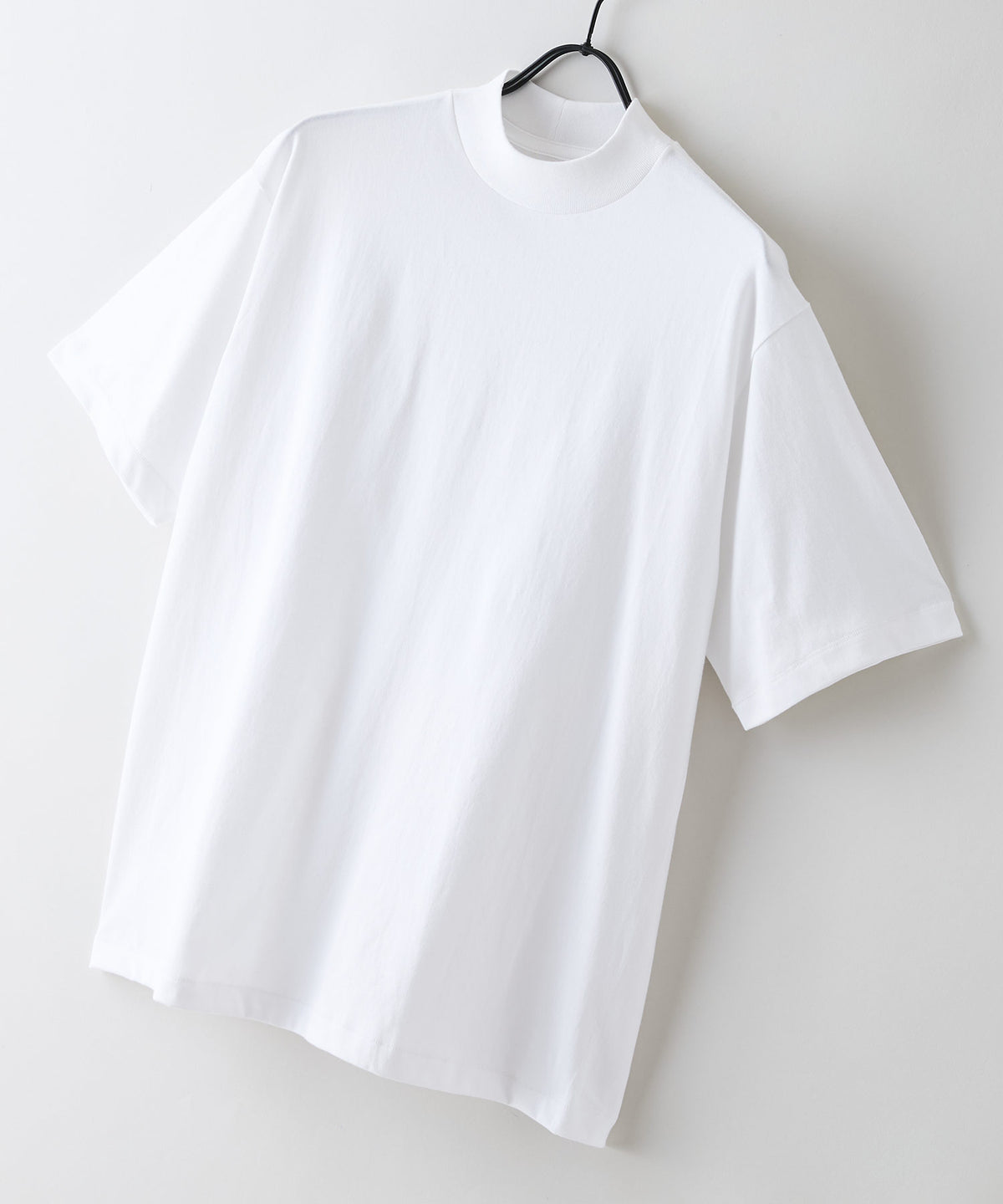 HANES/ヘインズ】【タグレス・丸胴】Hanes モックネック リラックスT 