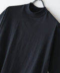 【HANES/ヘインズ】【タグレス・丸胴】Hanes モックネック リラックスTシャツ アメリカ綿100% サステナブル ストレスフリー ブラック ❘ジーンズメイト公式オンラインショップ