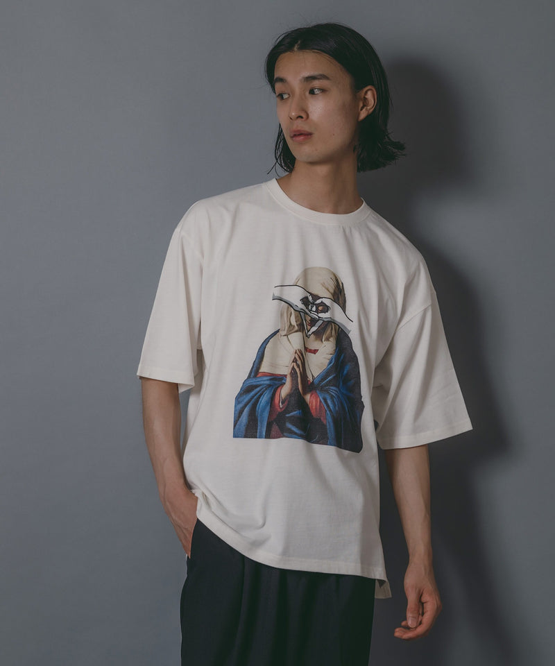 Praying + mosaic hands Tee zo