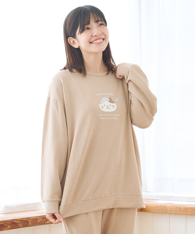 【HAPiNS/ハピンズ】暖か伸びにゃんパジャマ