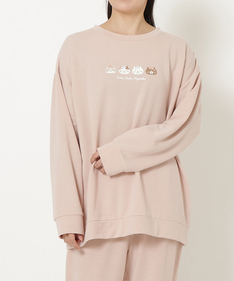 【HAPiNS/ハピンズ】暖か伸びにゃんパジャマ