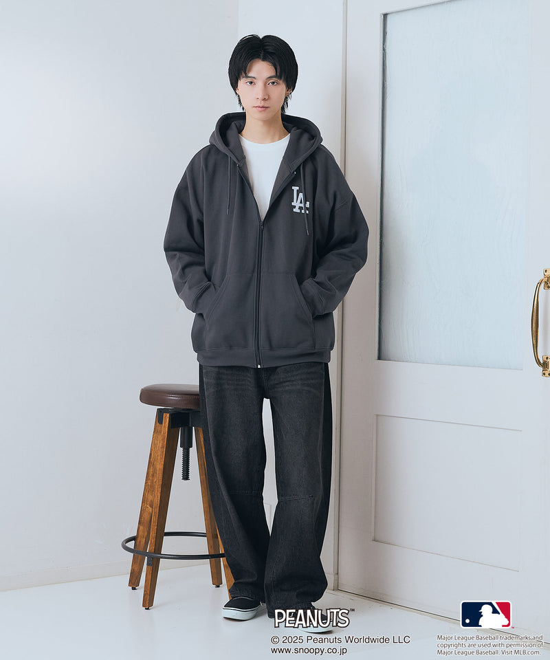 【PEANUTS×MLB】オリジナルデザイン フルジップパーカー ヤンキース ドジャース カブス キャラクター