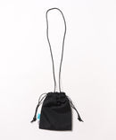 フロント刺繍 ドローストリングミニショルダーバッグ【FILA/フィラ × PEANUTS/ピーナッツ】