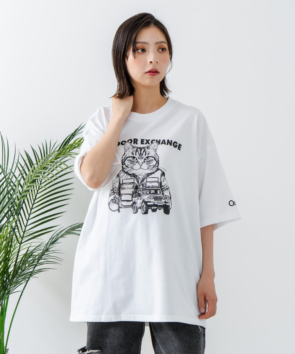 アニマルプリント クルーネックTシャツ（ネコ）オーバーサイズ