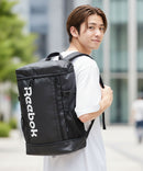 【Reebok/リーボック】【大容量29L A4サイズ対応】ボックスバックパック PC収納ポケット付き 通勤 通学 スポーツ ジム ストリート スポーティー リュック スクエア型