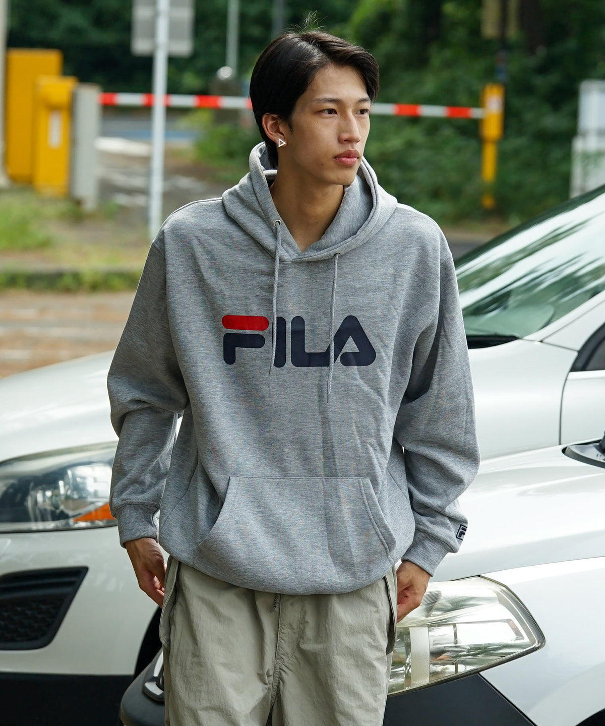 FILA デカ ロゴ プリント 裏起毛 フーディー プルパーカー