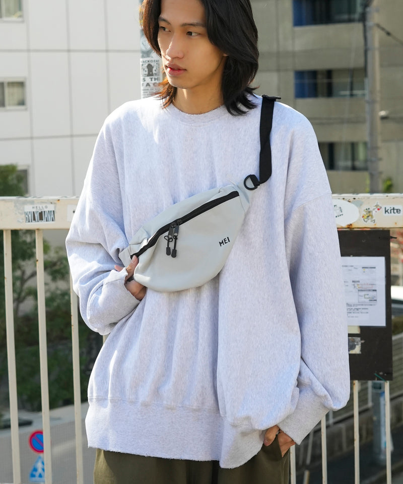 【MEI / メイ】ロゴ刺繍 STANDARD MOON SHOULDER ムーンショルダー ユニセックス