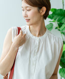 【C-FORTPOINT/フォートポイント】【綿100% 大人の魅力を引き立てる繊細な刺繍】刺繍切替 ノースリーブブラウス バンドカラー 透け感 涼やか 上品 華やか