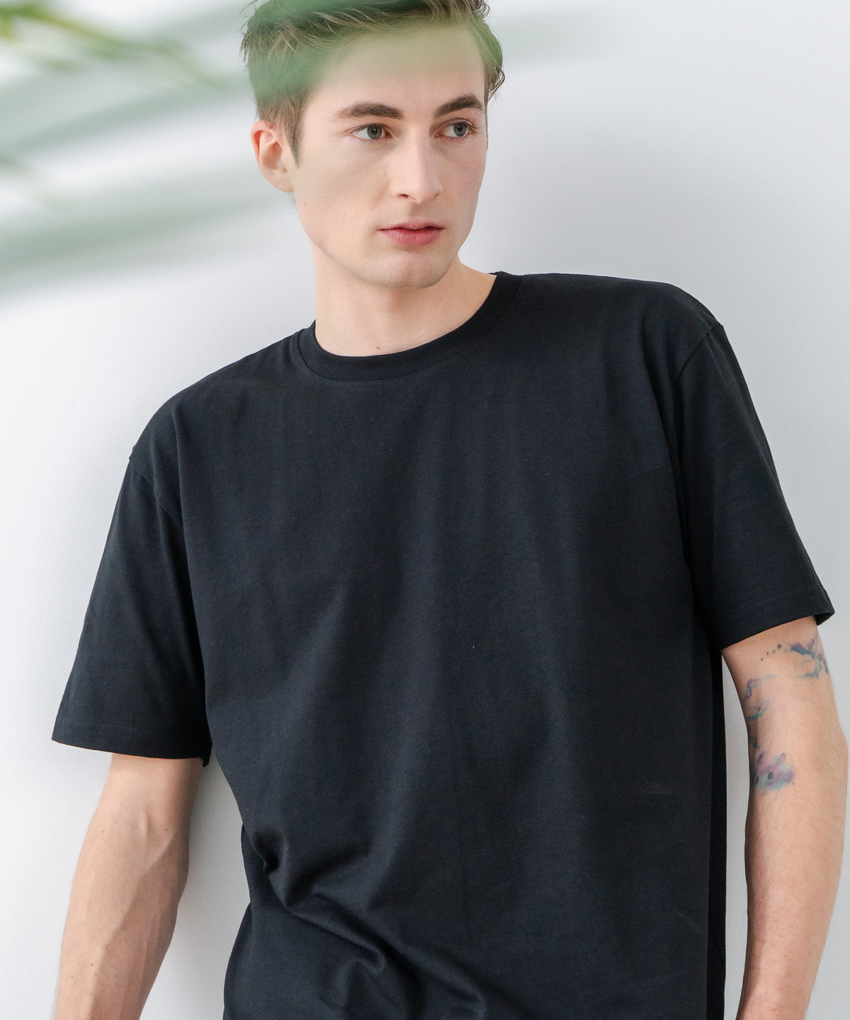 conte クルーネックTシャツ　ブラック conte tシャツ 「conte」クルーネック Tシャツ レディース