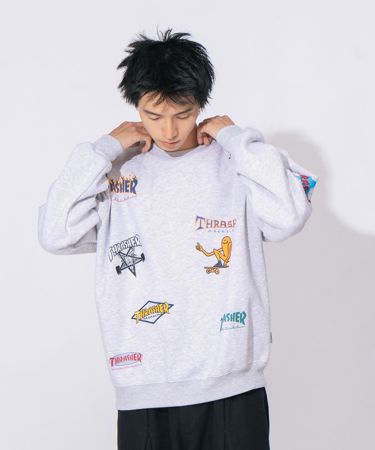裏起毛 刺繍＆プリント 総柄 クルーネックスウェット THRASHER