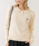 【U.S. POLO ASSN./ユーエスポロアッスン】【コンパクトすぎずルーズすぎない絶妙なサイズ感】ケーブルニットポロシャツ ケーブル編み 配色デザイン 柔らかい カジュアル きれいめ アイボリー ❘ジーンズメイト公式オンラインショップ