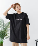 【C-FORTPOINT/フォートポイント】【動きやすいサイドスリット入り】フロントロゴ 刺繍チュニック ゆったりシルエット 体形カバー シンプル カジュアル