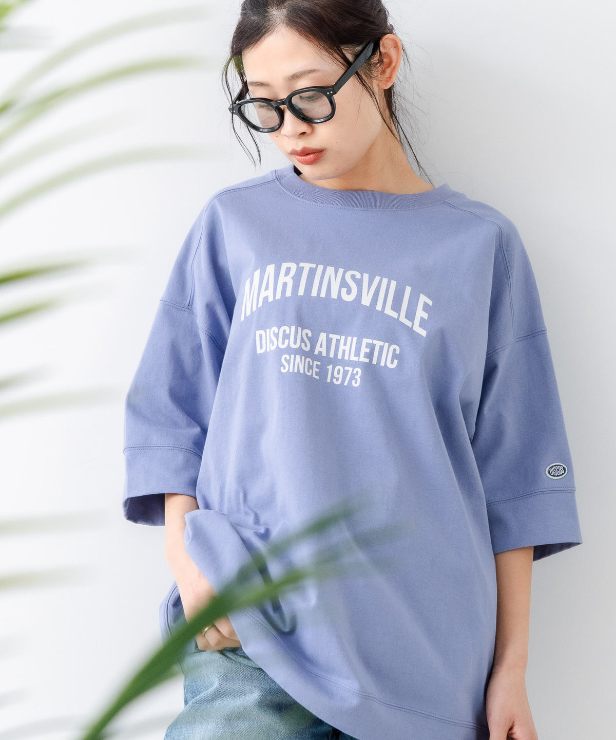 こすたぬ様せんよう DISCUS/ディスカス】ヘビーウェイトロゴBIGTシャツ 程よいルーズ