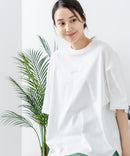 5分袖 刺繍 裾ラウンドTシャツ【C17/シーセブンティーン】