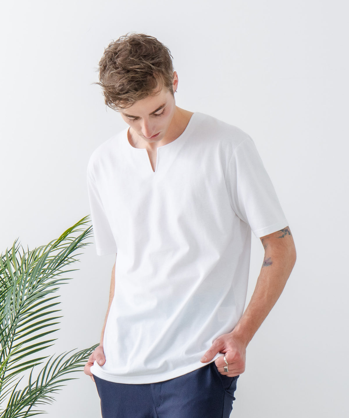 スキンレス　skinless 貴重Tシャツ 汗染みの目立ちにくいTシャツ ZEROSTAIN/ゼロステイン】キーネックT
