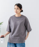 5分袖 刺繍 裾ラウンドTシャツ【C17/シーセブンティーン】