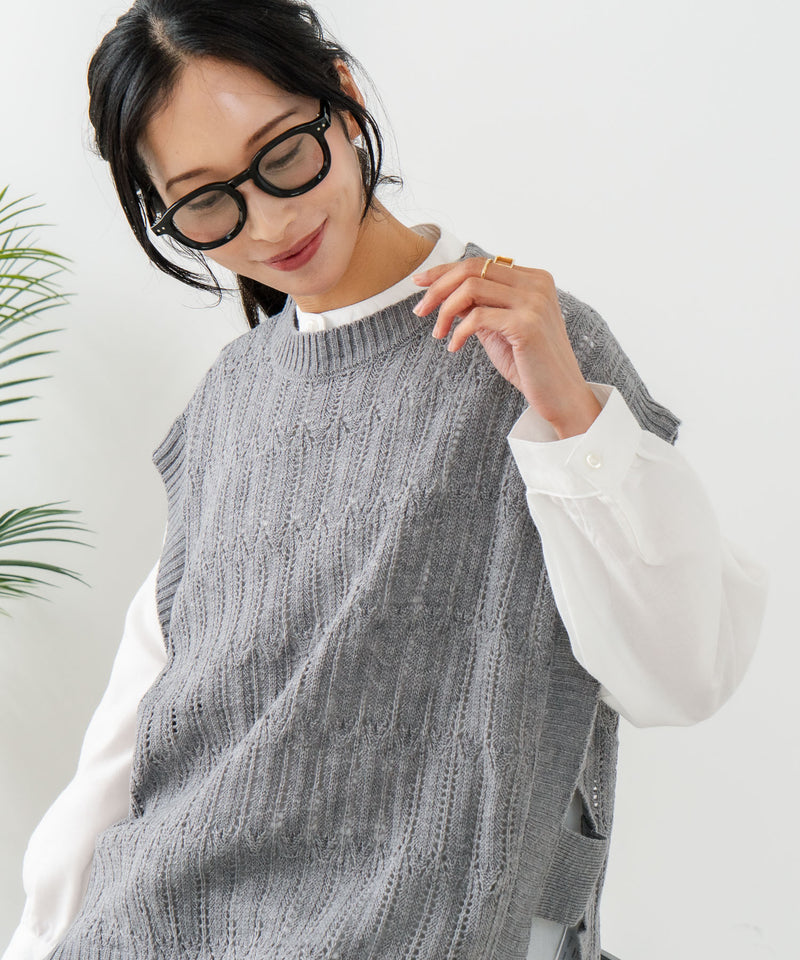 【C-FORTPOINT/フォートポイント】ニットベスト＋ブラウスアンサンブル1