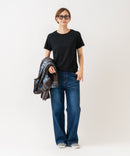 【HANES/ヘインズ】【独自製法で生み出したこだわりの“先染めBLACK”】KURO for HER クルーネックＴシャツ 無地 シンプル 美シルエット コンパクトシルエット すっきり見え タグレス仕様 ブラインドステッチ ❘ジーンズメイト公式オンラインショップ