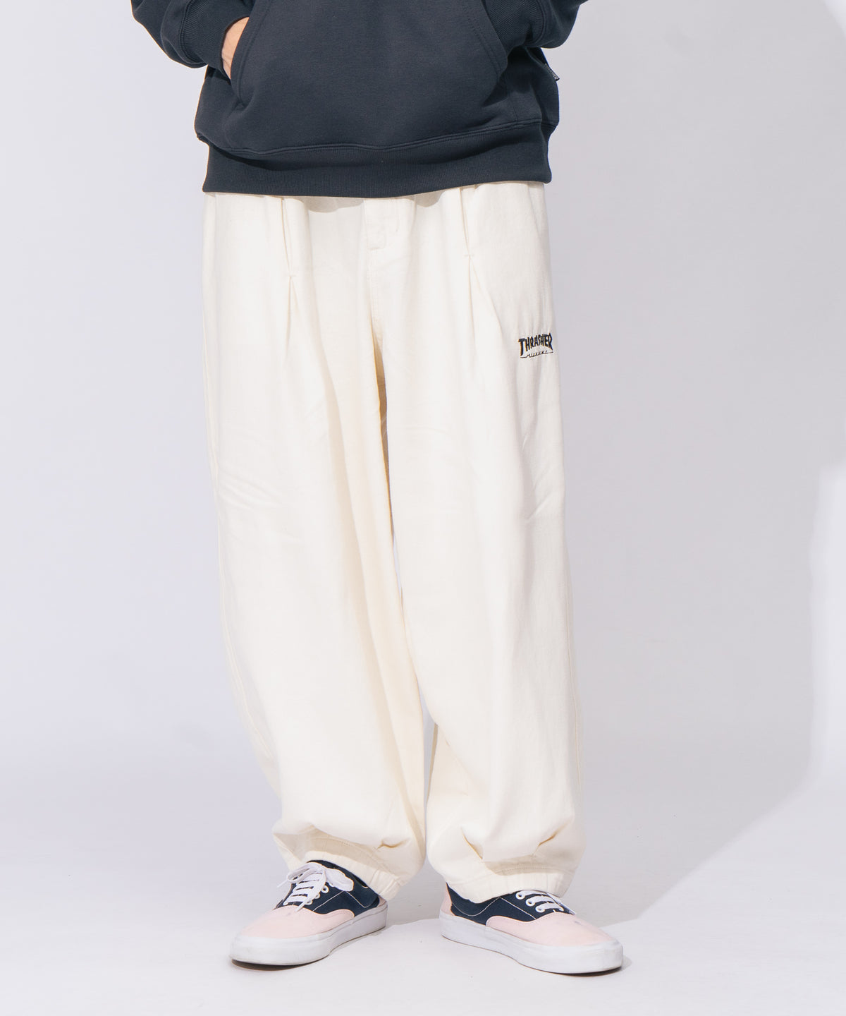 THRASHER/スラッシャー】ワイドバルーンデニムパンツ zo