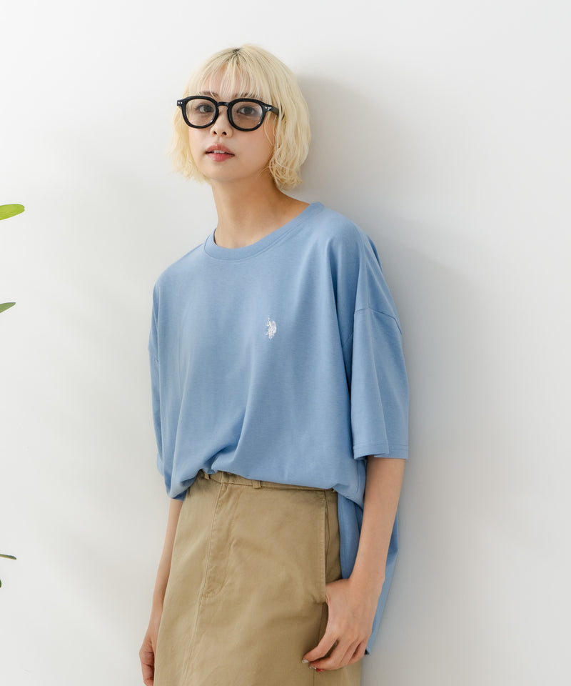ブランドロゴワンポイント刺繍ラウンドヘムTシャツ【U.S. POLO ASSN./ユーエスポロアッスン】