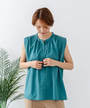 【C-FORTPOINT/フォートポイント】【綿100% 大人の魅力を引き立てる繊細な刺繍】刺繍切替 ノースリーブブラウス バンドカラー 透け感 涼やか 上品 華やか
