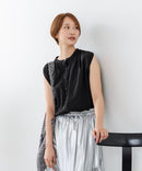 【C-FORTPOINT/フォートポイント】【綿100% 大人の魅力を引き立てる繊細な刺繍】刺繍切替 ノースリーブブラウス バンドカラー 透け感 涼やか 上品 華やか
