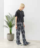 クロップド丈 ワンポイント刺繍Ｔシャツ【TeddyBear/テディベア】