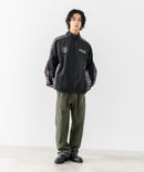 【BRKNHOME/ブロークンホーム】【身幅ゆったり ストレスフリーな着心地】袖総柄ライン 切り替え ナイロンジャケット ノームコア オーバーサイズ スタンドネック ビッグシルエット メンズライク ストリート ユニセックス