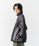 【BRKNHOME/ブロークンホーム】【身幅ゆったり ストレスフリーな着心地】袖総柄ライン 切り替え ナイロンジャケット ノームコア オーバーサイズ スタンドネック ビッグシルエット メンズライク ストリート ユニセックス