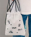 フロント刺繍 ドローストリングミニショルダーバッグ【FILA/フィラ × PEANUTS/ピーナッツ】
