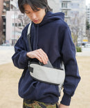 【HEALTHKNIT/ヘルスニット】【軽量・多機能でフェスや旅行の際にもおすすめ！】フローワンショルダーバッグ ボディバッグ スリングバッグ 縦型 斜めがけ マザーズバッグ ユニセックス